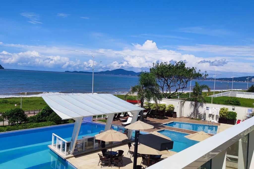 Bali Beach Home Club Rogga Beira Mar - Balneario Piçarras 外观 照片