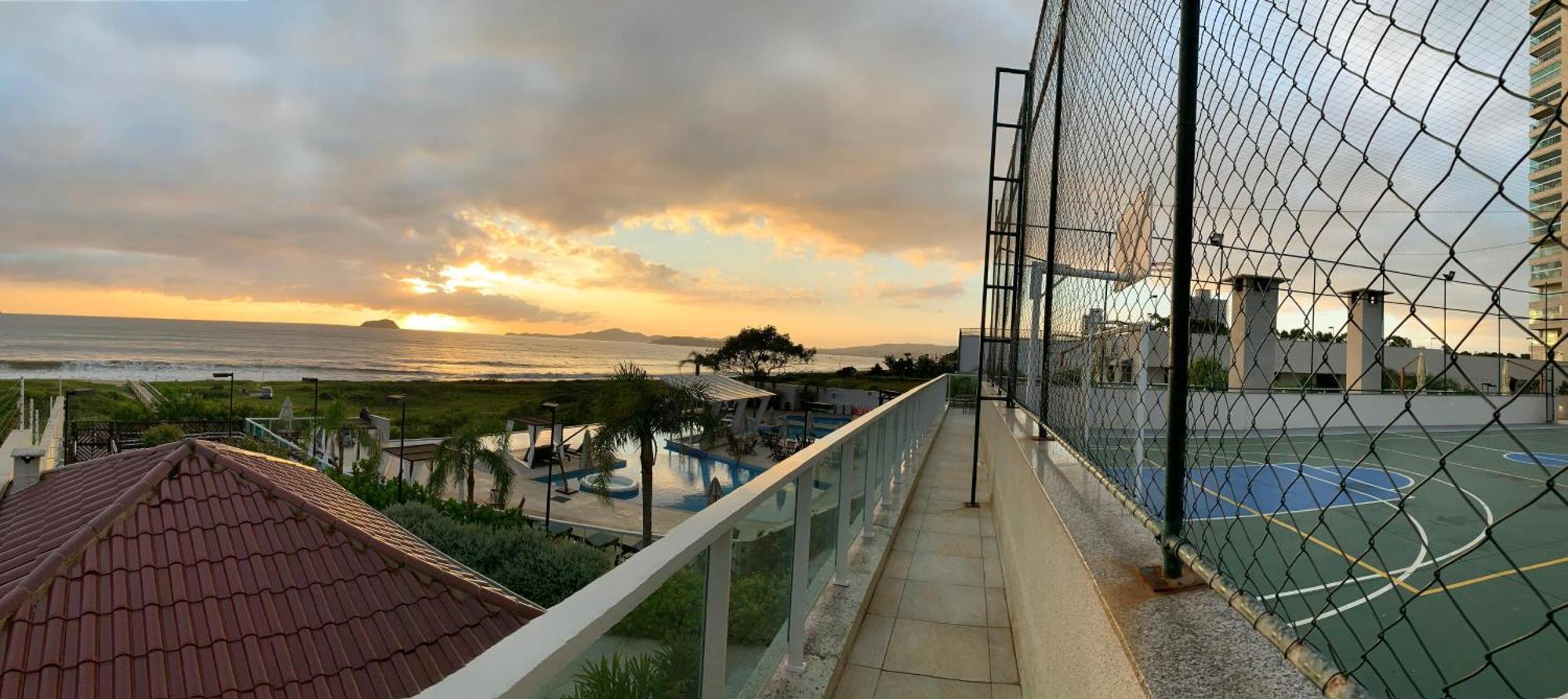 Bali Beach Home Club Rogga Beira Mar - Balneario Piçarras 外观 照片