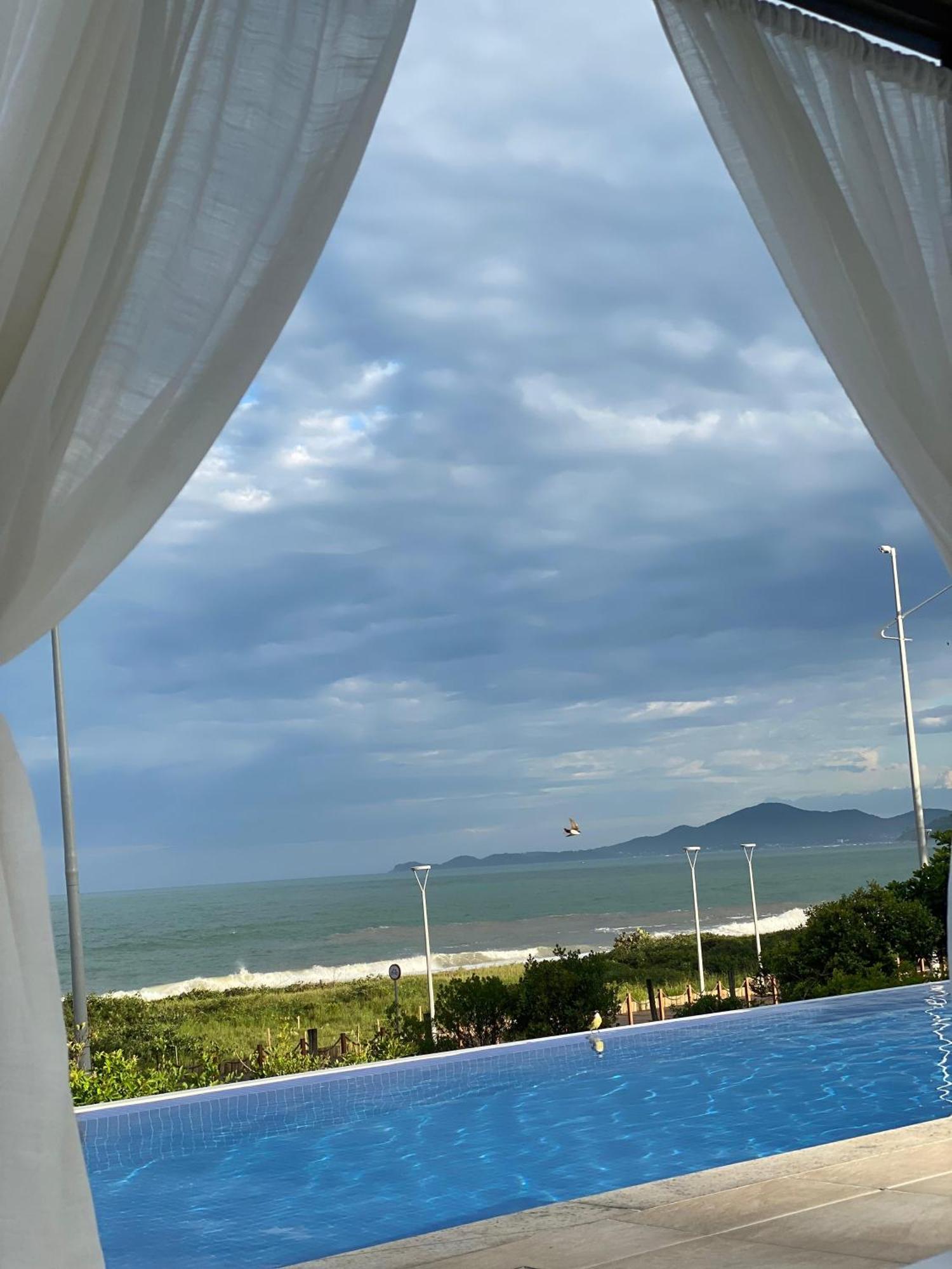 Bali Beach Home Club Rogga Beira Mar - Balneario Piçarras 外观 照片