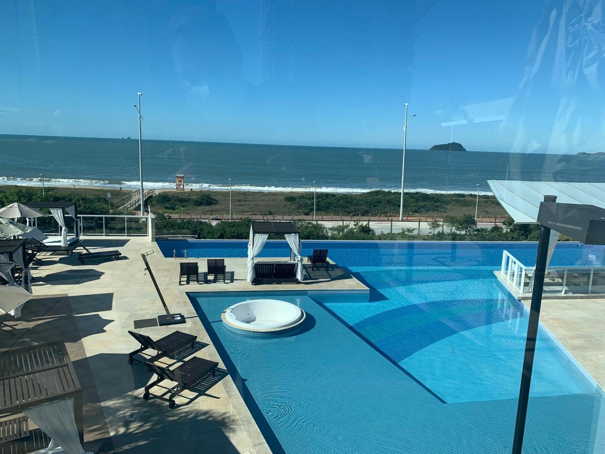 Bali Beach Home Club Rogga Beira Mar - Balneario Piçarras 外观 照片